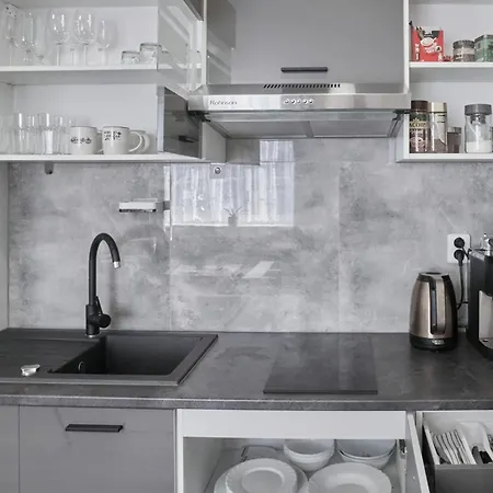 Διαμέρισμα Sun & Moon *